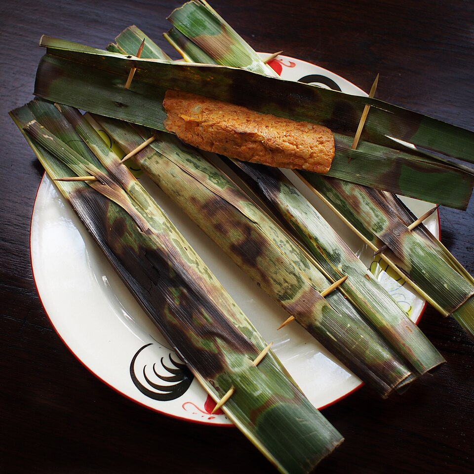 An example serving of otah fish filling
